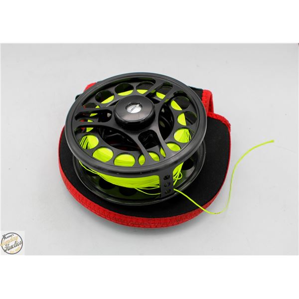 NAUTILUS FISHING REEL