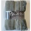 Image 1 : NEW BERKSHIRE GREEN KNIT THROW BLANKET