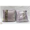 Image 1 : PAIR OF BRAND NEW SHOWHOME PILLOWS