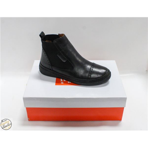 FREIGHT CLAIM: KUNITZ BANNERMAN BLACK SIZE 36 BOOT
