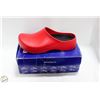 Image 1 : FREIGHT CLAIM: BIRKENSTOCK SUPER BIRK RED SZ44 MEN