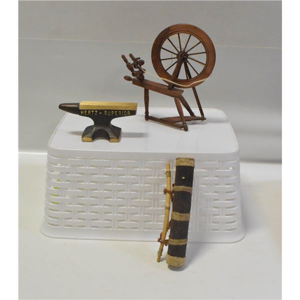 MINIATURE WOODEN SPINDLE+SOLID BRASS ANVIL