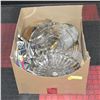 Image 1 : BOX OF ESTATE SERVING TRAYS, ETC