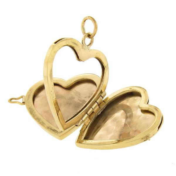 Vintage 14k Yellow Gold Hand Engraved Floral Work 4-Picture Heart Locket Pendant