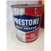 Image 2 : VINTAGE GAS & ANTI-FREEZE CANS