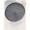 Image 6 : VINTAGE GALVANIZED 5 GALLON BUCKET