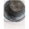 Image 7 : VINTAGE GALVANIZED 5 GALLON BUCKET