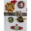 Image 1 : VINTAGE AUSTRALIAN HORSE RACING PINS & MEDALS