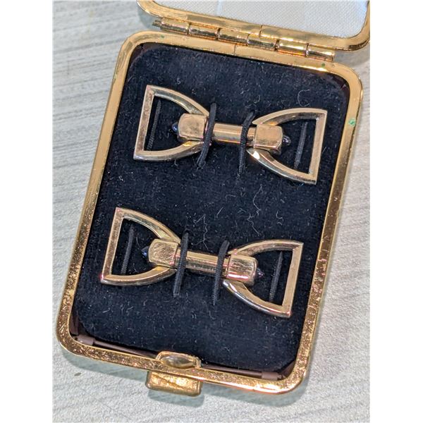 VINTAGE CUFFLINKS