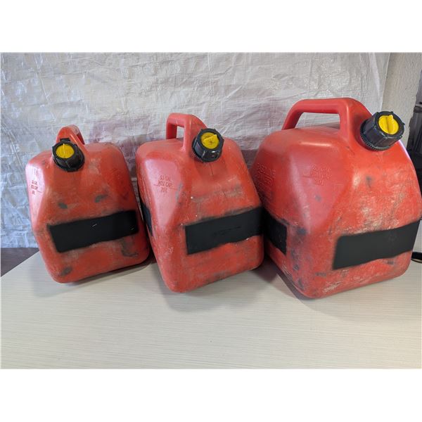 GAS CANS