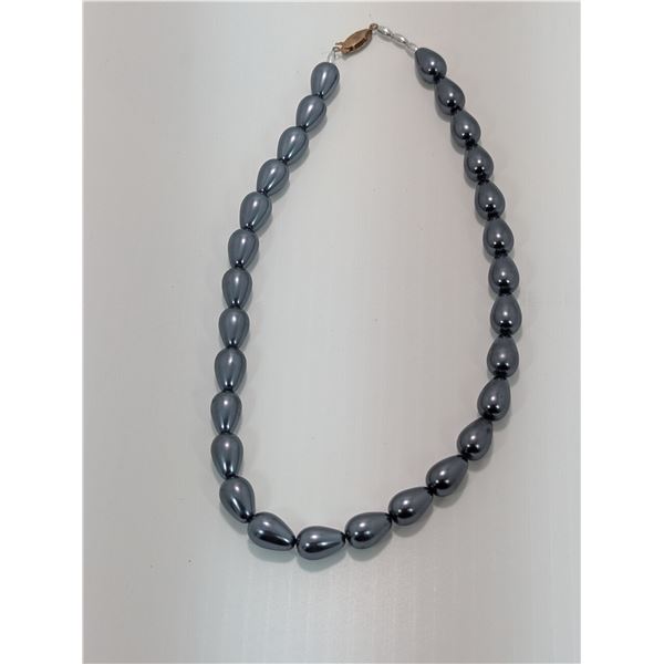 HEMATITE 18" NECKLACE