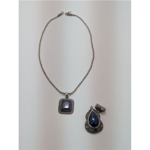 SILVER NECKLACE WITH SQUARE LAPIS LAZULI & TEARDROP PENDANTS