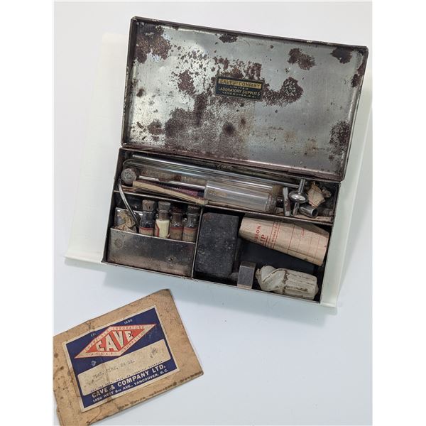 ANTIQUE GOLD ASSAY KIT