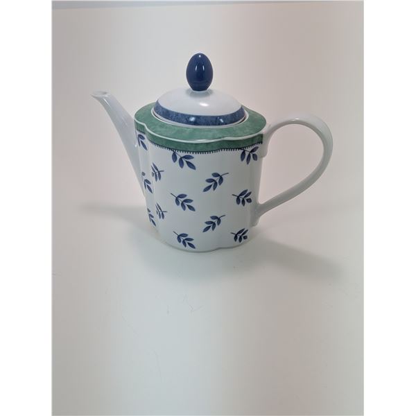 VILLEROY & BOCH TEAPOT