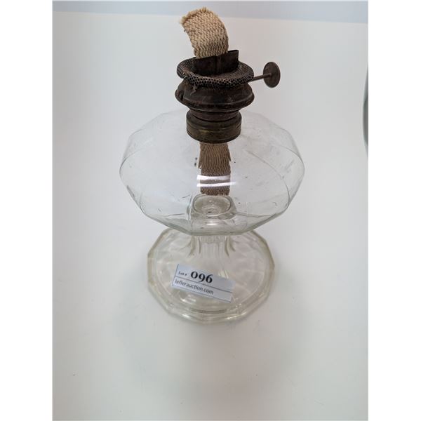 ANTIQUE COAL OIL LAMP