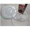 Image 3 : LARGE WHITE SERVING PLATE WITH A CLEAR GLASS CAKE STAND