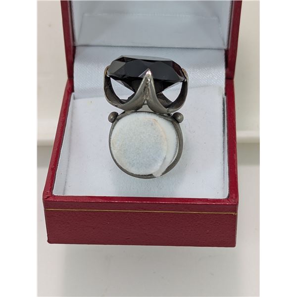 ANTIQUE  COCKTAIL RING Dize6