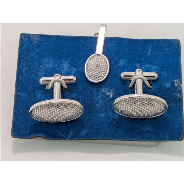 VINTAGE OVAL CUFFLINKS & TIE CLIP