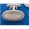 Image 2 : VINTAGE OVAL CUFFLINKS & TIE CLIP
