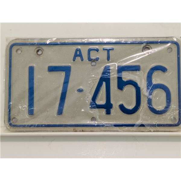 SMALL ACT LICENSE PLATE