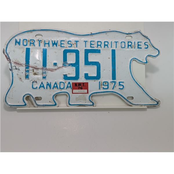 1975 NORTHWEST TERRITORIES LICENSE PLATE