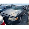 Image 3 : FORD CROWN VICTORIA 2001 APP  DUP/T-DON