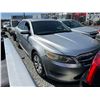 Image 1 : FORD TAURUS 2010 T