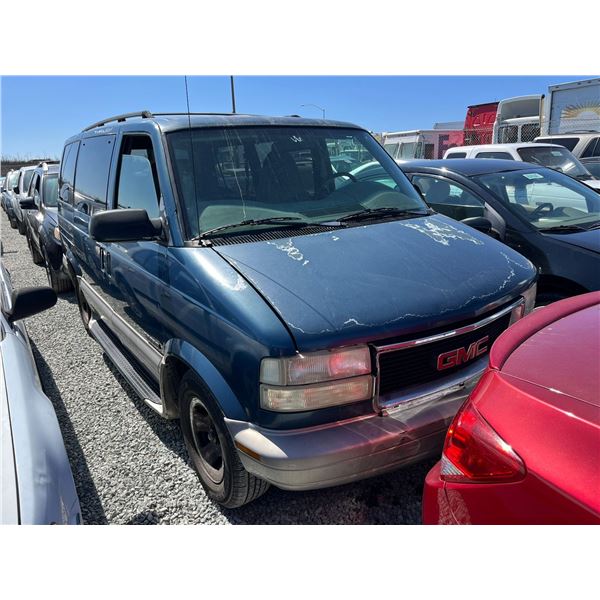 GMC SAFARI 2002 T-15 DAYS