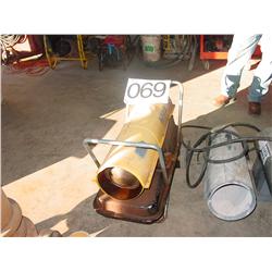 MASTER KEROSENE HEATER, 