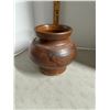 Image 1 : Signed pottery vase