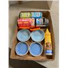 Image 2 : Pet dishes, food, and itch spray