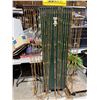 Image 1 : Beaded curtain