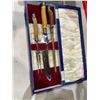 Image 1 : Carving set
