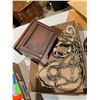 Image 1 : Costume, jewelry, and jewelry box