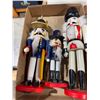 Image 1 : Christmas Nutcracker figures