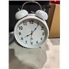 Image 1 : Decor o'clock battery operated