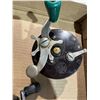 Image 2 : Fishing reels