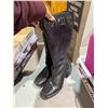 Image 1 : Boots size 6