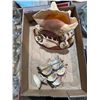 Image 1 : Shell decor items