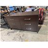 Image 1 : Dresser