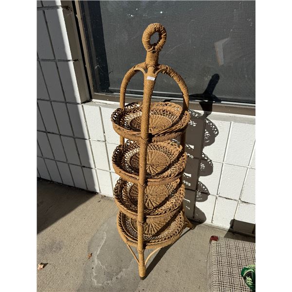 Vintage Fortier Wiker CURATE cake/sandwich stand