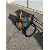 Image 1 : Kubota shop vacuum