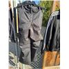 Image 1 : Youth, large snow pants
