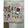 Image 3 : Collectible pins