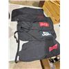 Image 1 : Aprons