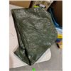 Image 1 : Tarp
