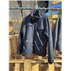 Image 1 : H2 flow systems coat large?
