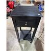 Image 1 : Side table