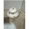 Image 1 : Shelley teacup and saucer