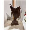 Image 1 : Carving